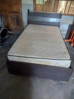 Bed and mattress