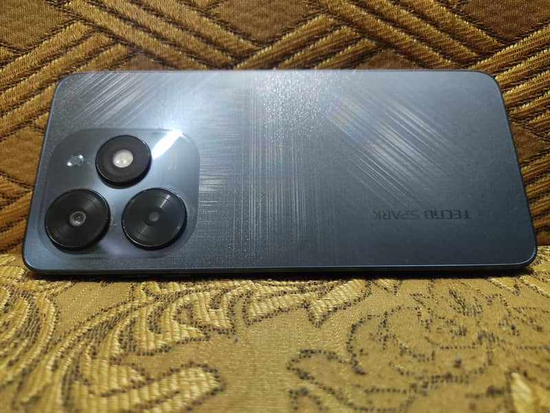 Tecno Spark 20C | 03 Month Warranty | Condition Like New 3
