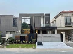 10 MARLA HOUSE FOR SALE IN DHA PHASE 8 EX PARK VIEW