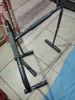 Pair of parallettes/Dip bars for calisthenics and other exercises