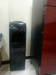 good condition water dispenser