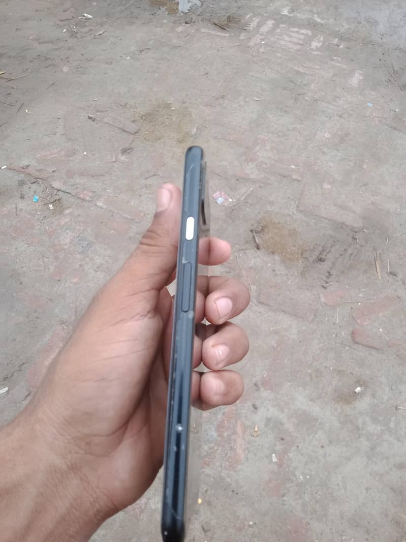 Google pixel 4xl 6 64 Non patch with box 1