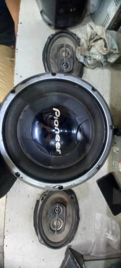 Pioneer Sub woofer