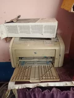 hp leaser jet 1020 running condition argent sale