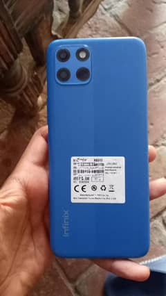 infinix smart 6 10/8 condition box and charger available