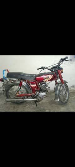 Yamaha 100cc royal