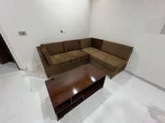 5 seater L shaped beautiful sofa set only 3 days used
