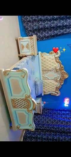 Bed set king size with sofa table and dressing complete bridal set