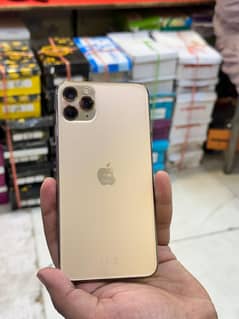 11 PRO MAX 256 GB GOLDEN FACTORY UNLOCK