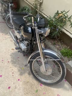 Honda cg 125 s self start special edition
