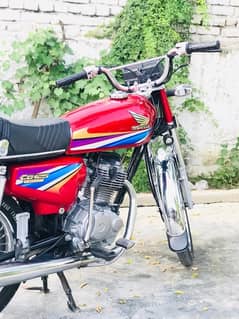 Honda CG 125cc 2009 model for sale contact WhatsApp 03226337607