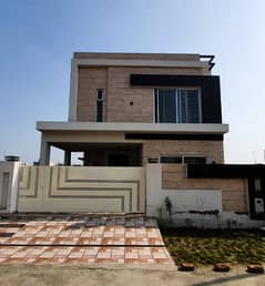Near Gold Crest Mall 5 Marla Lavish Bungalow For Rent In DHA Phase 4 Lahore