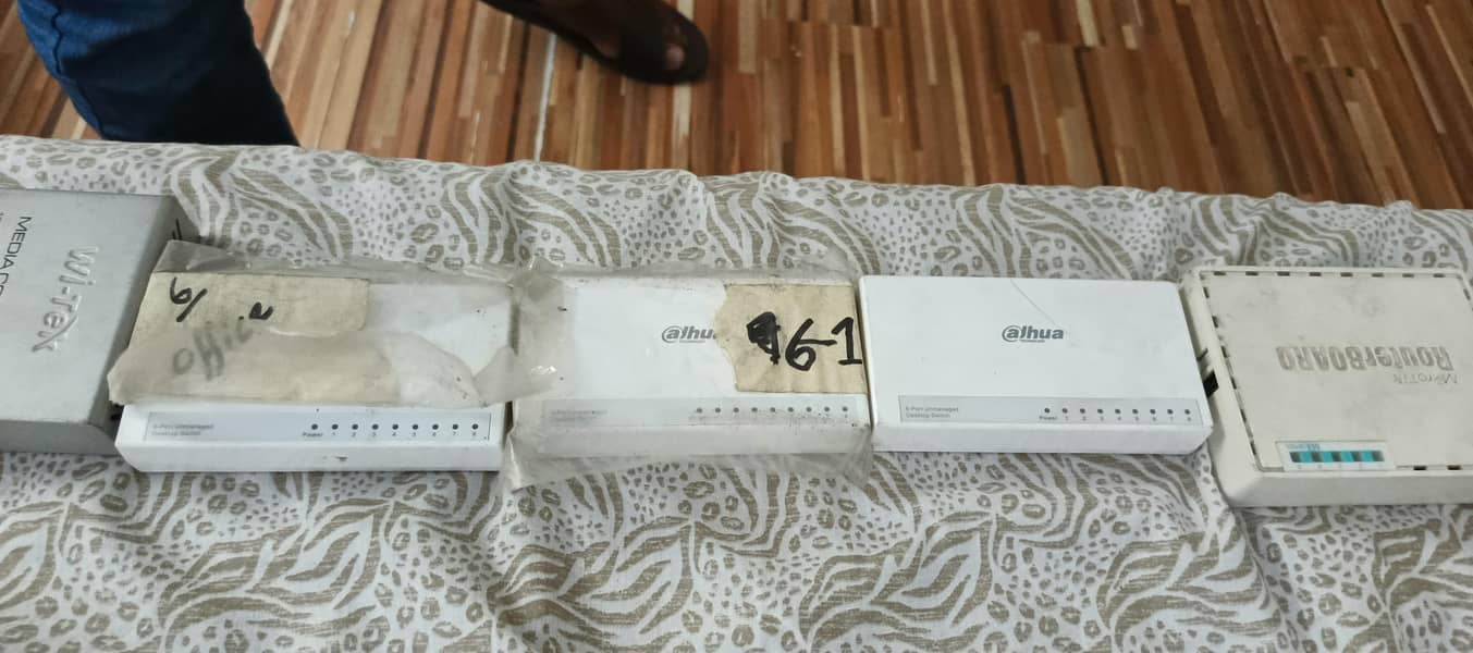 networking switch and modem 2