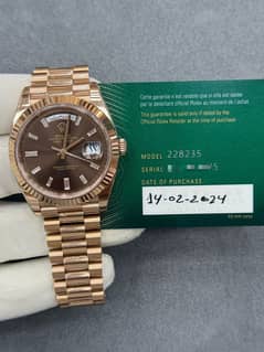 WATCH BUYER / Rolex Datejust Omega Speedmaster Cartier Santos Chopard