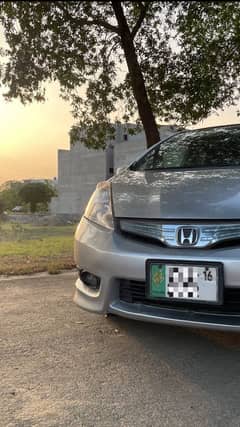 Honda fit shuttle 1.3
