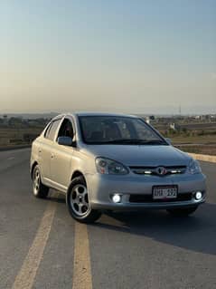 Toyota Platz 1.0