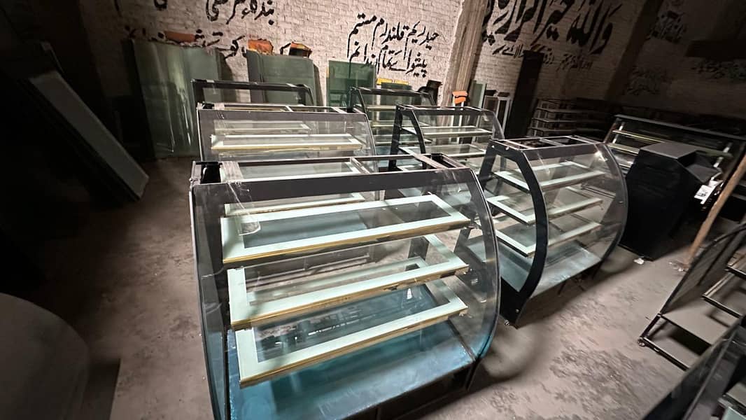 display counter / bakery counter / cake counter / cake chillar 18