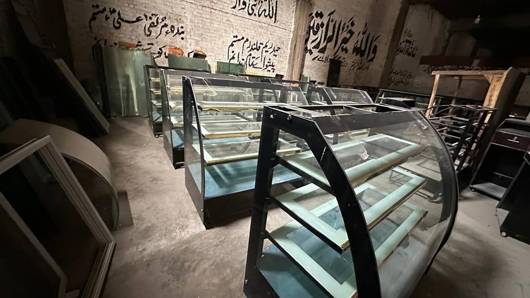 display counter / bakery counter / cake counter / cake chillar 10