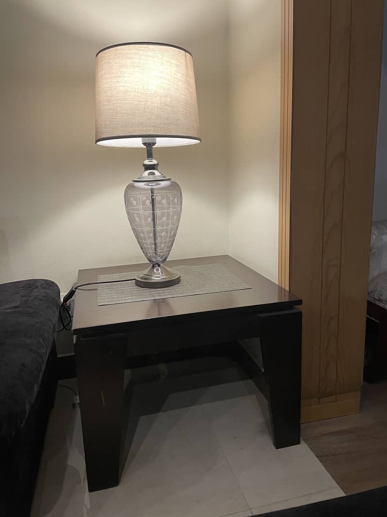 Center table and side tables 5
