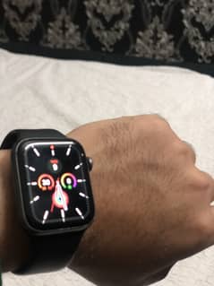 Apple watch series 4 and 44mm