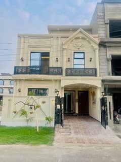 5 Marla Spanish House Facing Park For Sale