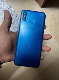 Infinix Smart 4 2/32 with box