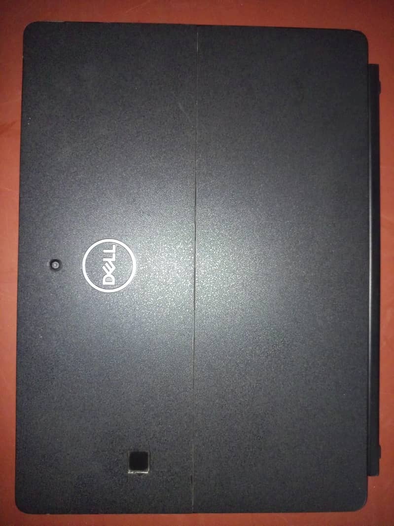 Dell Latitude 5290 2in1, 8 256 core i5 8th gen with touch screen 0