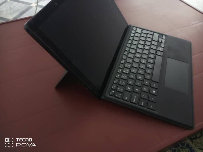 Dell Latitude 5290 2in1, 8 256 core i5 8th gen with touch screen 4