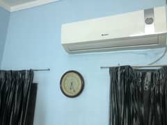 Split Ac 1.5 ton for sale Gree