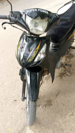 Super Scooty 70cc for ladiesread ad