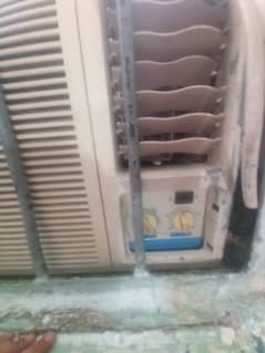 0•75 pona ton window ac for sale ky liye available urgent 03159847391