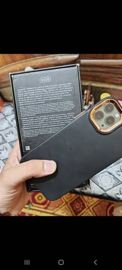 Iphone 11 Pro factory unlock waterpack