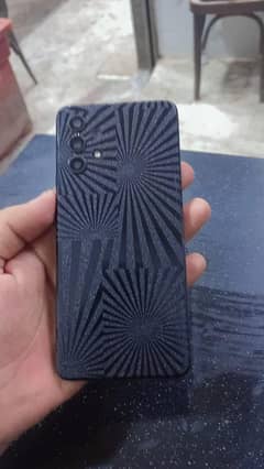 SAMSUNG A32
