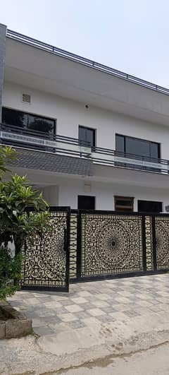 G-11 HOUSE BRAND NEW 30+60 CORNER FOR RENT