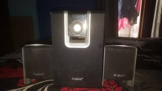 Audionic The Sound Master Speaker System - Excellent Condition