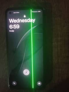 one plus 8t 12/256 one green line on screen