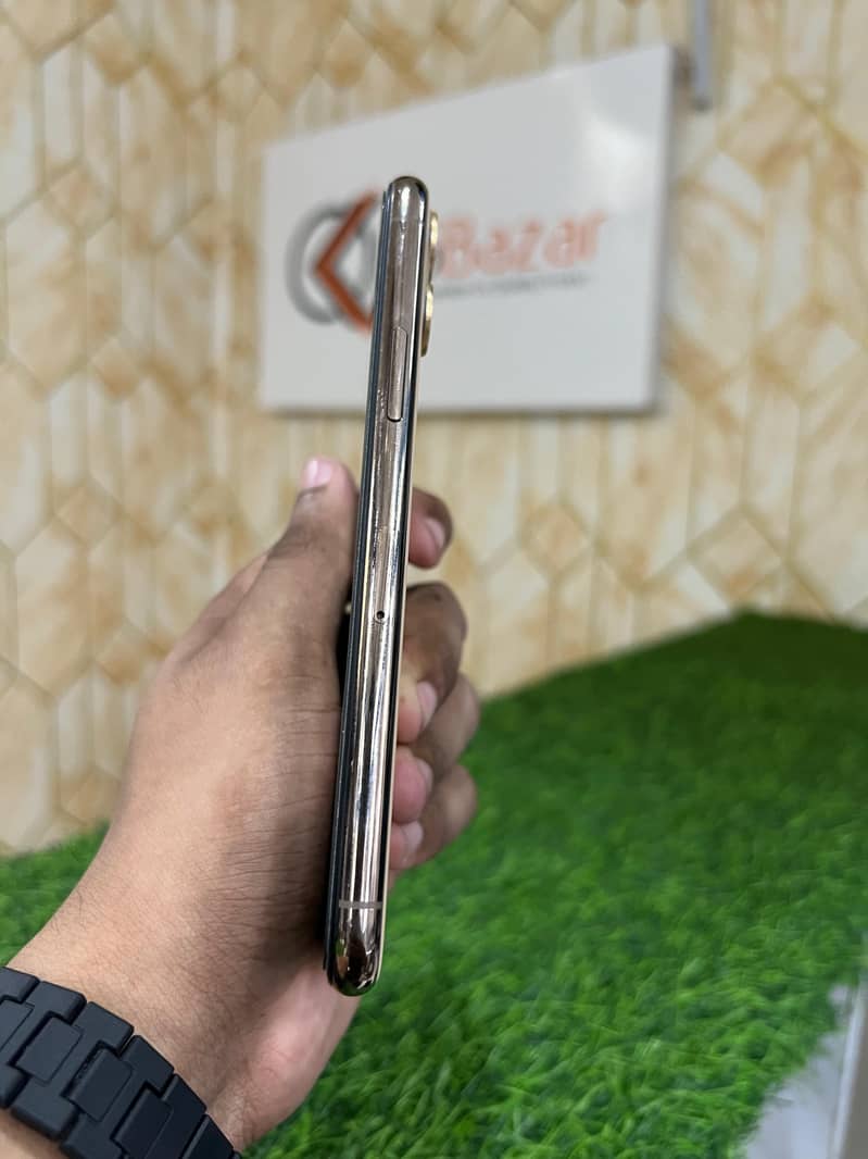 APPLE / IPHONE 11 PRO / 256GB / PTA APPROVED / APPLE IPHONE 11 PRO 5