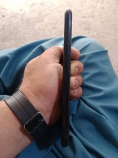 vivo y33s 8+4GB RAM 128 memory