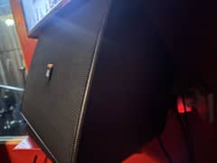 2× JBL Control 28T Speakers – Excellent Condition
