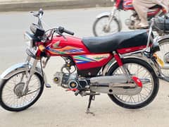 Honda 70 all ok 10 by 10 new condition