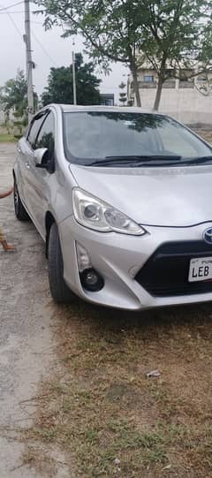 Toyota Aqua S package