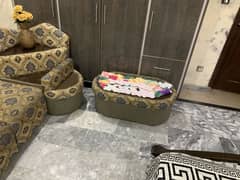 L shaped 5 seater sofa set Old style available for sale
