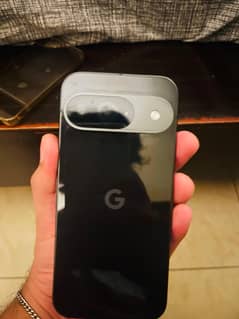 MINT CONDITION PIXEL 9 10/10 PTA APPROVED BOX INCLUDED