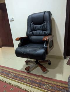 Executive Chair