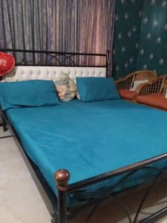 Queen sized Iron Bed Set with Ortho mattress