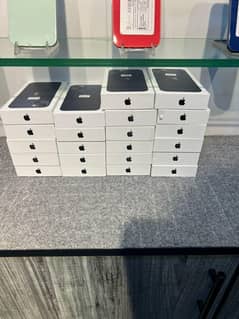 I Phone 13 simple