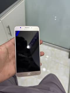 Smasung J7 prime