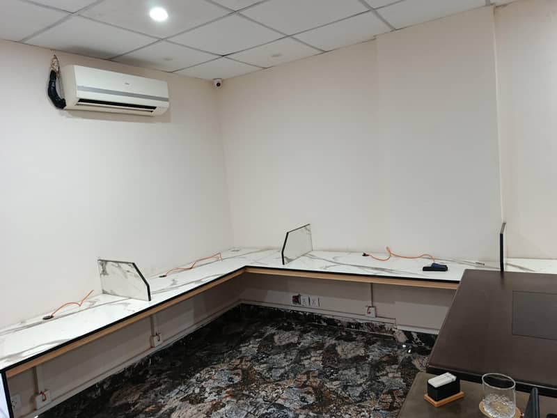 Computer Table Racks 0