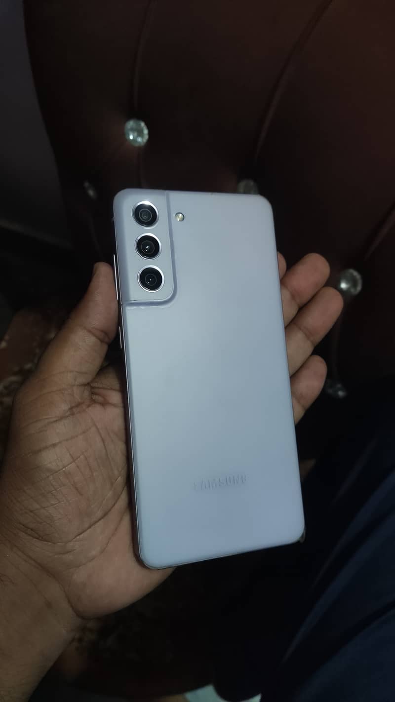 Samsung Mobile S21 FE 5g New Condition not a single fault in working 0