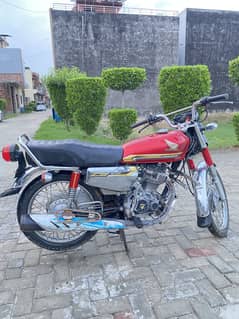 Honda 125 special edition 2021 model For sale urgent
